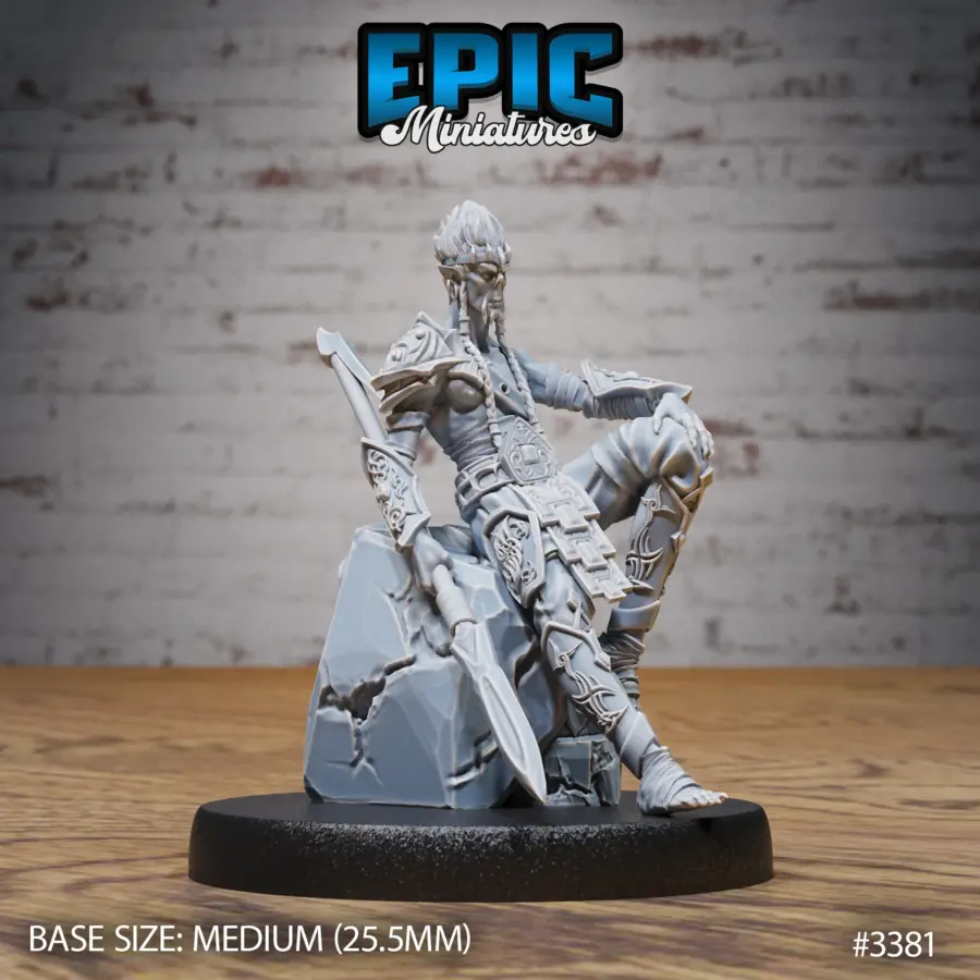 Slave Lancer Sitting (Medium)