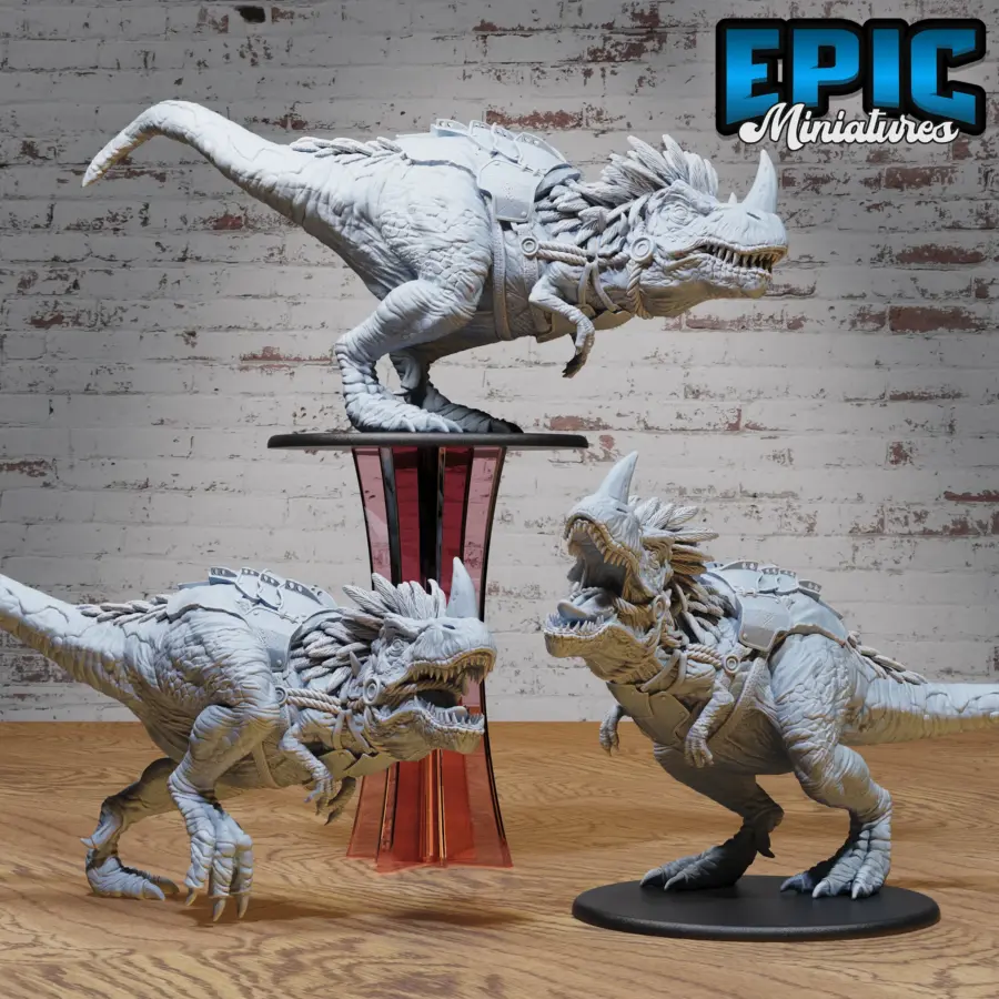 Horned Rex - 2 variations / Horned Rex Chasing - 2 variations / Horned Rex Roaring - 2 variations Set - Image 2
